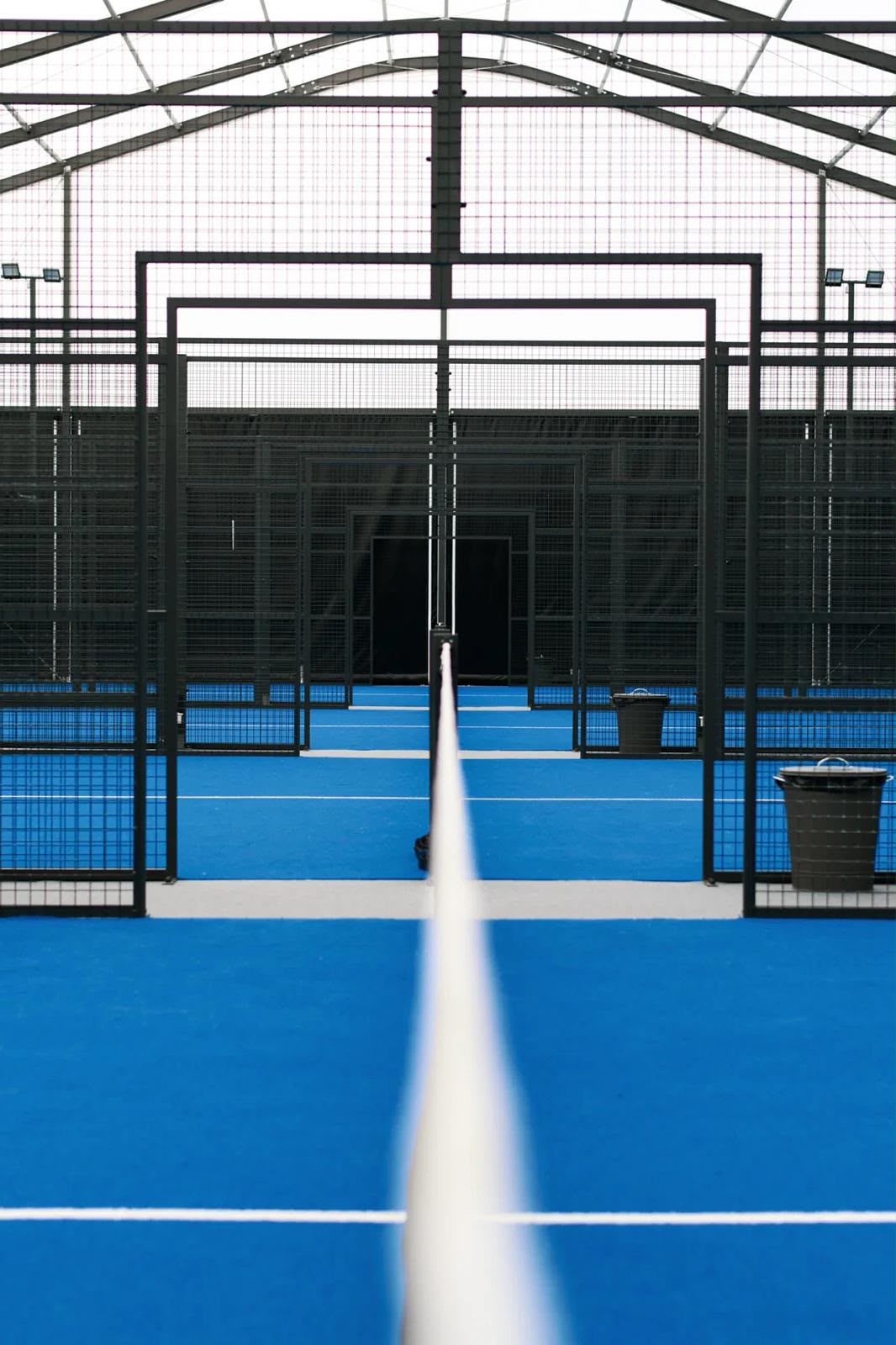 Panoramic padel courts
